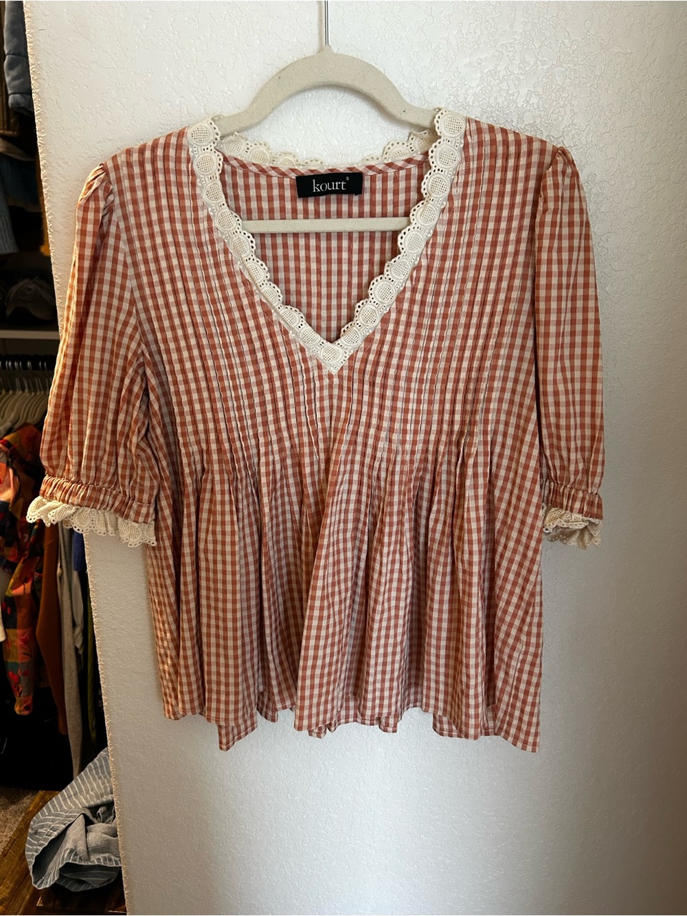 Kourt | Rust Gingham Lace-Trim V-Neck Blouse Small